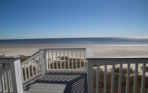 Front Row Galveston - Galveston, Texas