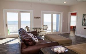 Front Row Galveston - Galveston, Texas