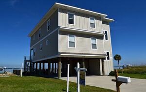 Gulf Breeze Dream Home - Pensacola, Florida