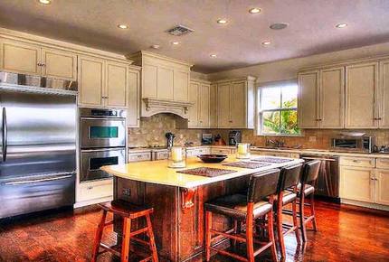 Middle Keys Waterfront Masterpiece - Marathon, Florida