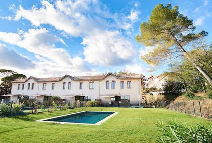Chateau Serjac - La Maison des Vignes