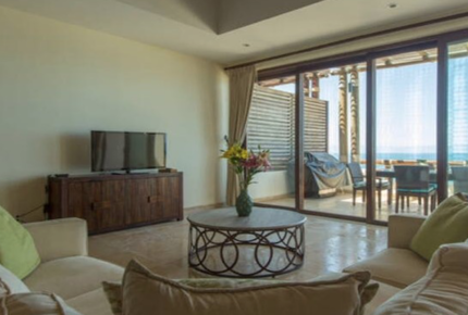 Los Veneros Penthouse