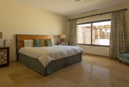 Los Veneros Penthouse