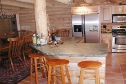 Okemo Luxury Log Home - Ludlow, Vermont