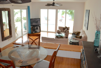 Oceanfront Villa Caprice