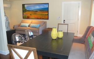 Guesthouse living/dining area