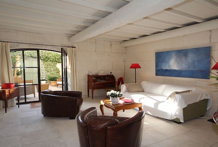 French Countryside Cottage - Fontvieille, France