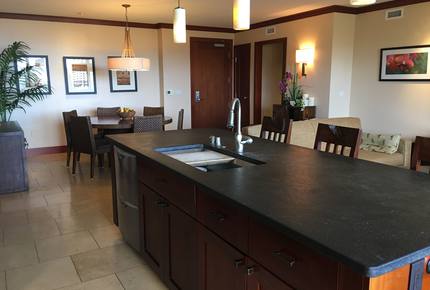Hawaii Penthouse with Panoramic Ocean View - Kapolei, Hawaii