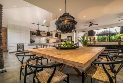 Villa Casa Putih - Kuta Utara, Canggu, Indonesia