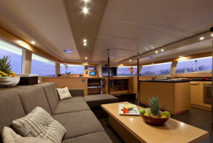 TradeWinds 59’ 5-Cabin Crewed Catamaran Luxury Class – Guadeloupe Sailing Vacation
