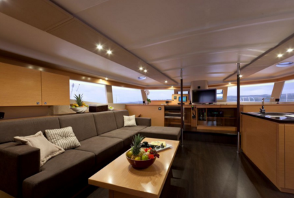 TradeWinds 59’ 5-Cabin Crewed Catamaran Luxury Class – Guadeloupe Sailing Vacation