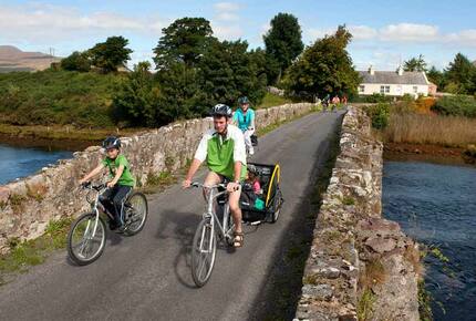CURATED FAMILY BONDINGS - Lucky Irish Charms, Ireland