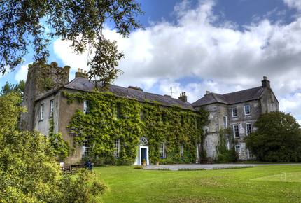 CURATED FAMILY BONDINGS - Lucky Irish Charms, Ireland