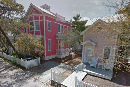 See You by the Sea - House and Cottage
