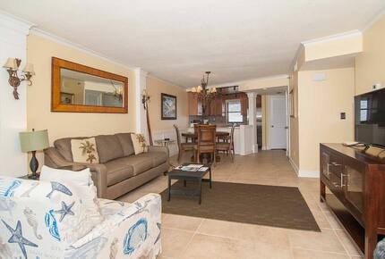 Beachside Tower Condo - Sandestin