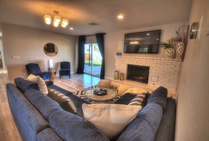 The Desert Jem - Palm Desert, California