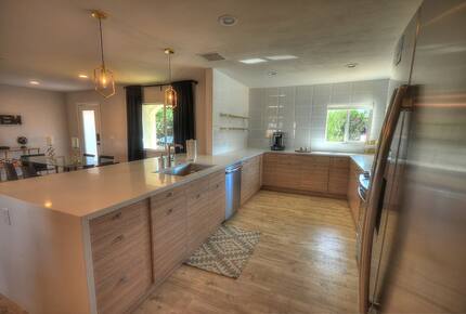 The Desert Jem - Palm Desert, California