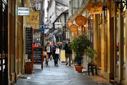 CURATED CITY SPREE - The Joie de Vivre of Paris, France