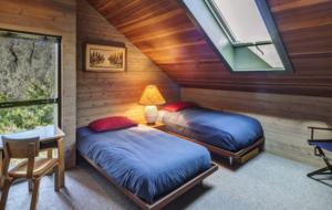 Writer's Mountain Retreat - Idyllwild-PineCove, California