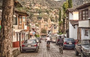 La Peña Rock House - Valle de Bravo, Mexico