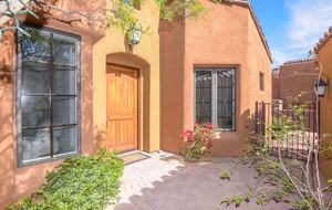 Golfer's Paradise - Scottsdale, Arizona