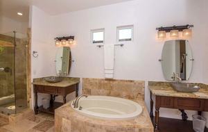 Golfer's Paradise - Scottsdale, Arizona