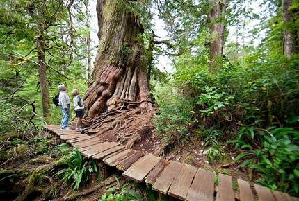 CURATED ACTIVE TRAILS - Hike-Kayak-Bike Wilderness Wonderland, Canada