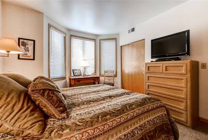 Meadows at EagleRidge Luxury Condo - Steamboat Springs, Colorado