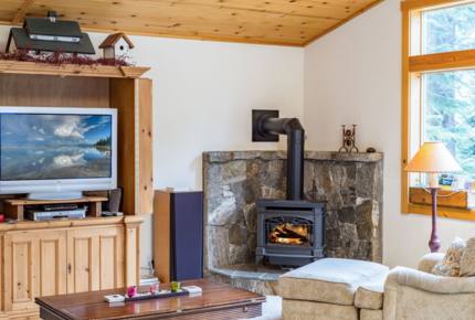 Charming Truckee Retreat