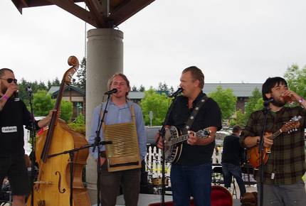 EXCLUSIVE STAY EXPERIENCE - Best of Seattle Summerfests, Washington