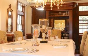 Little French Chateau in Santa Monica - Santa Monica, California