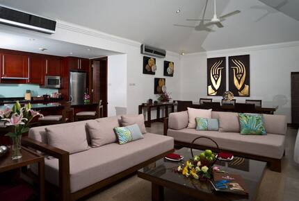 Kanda Courtyard Pool Villa