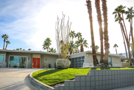 Modern Palm Springs Dream Villa