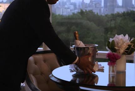 EXCLUSIVE STAY EXPERIENCE - A Manhattan Fourth, New York