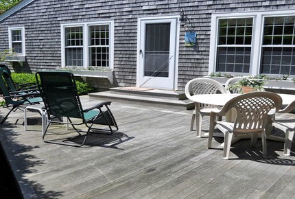 Honeysuckle Cottage Property - 4 Bedrooms plus 2 Lofts - Just Blocks to Center of Town! - Nantucket, Massachusetts