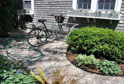 Honeysuckle Cottage Property - 4 Bedrooms plus 2 Lofts - Just Blocks to Center of Town! - Nantucket, Massachusetts