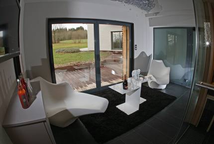 Maison at Home
