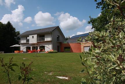 Maison at Home