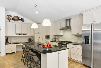 East Hampton Charmer