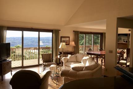Special Hudson River Home