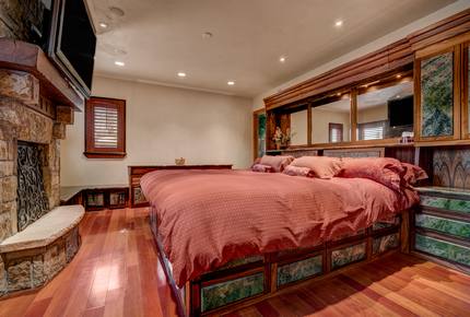 Rocking Chair Lodge - Steamboat Springs, Colorado