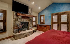 Rocking Chair Lodge - Moving Mountains - Steamboat Springs, Colorado