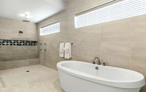 Golden Bear Retreat - Reunion, Florida