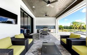 Golden Bear Retreat - Reunion, Florida