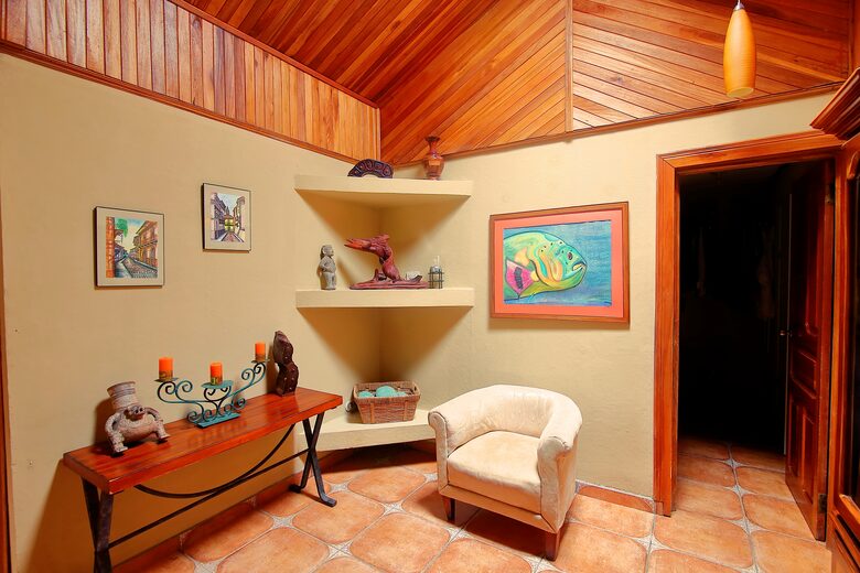 Las Cascadas The Falls - Quepos Manuel Antonio, Costa Rica