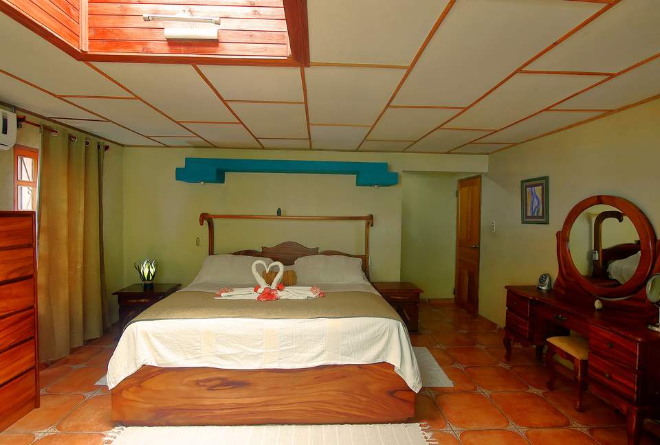 Las Cascadas The Falls - Quepos Manuel Antonio, Costa Rica