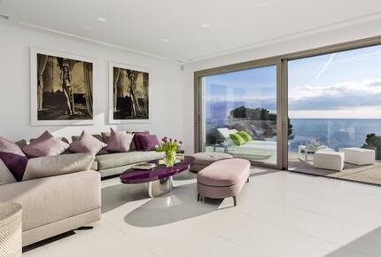 Villa M