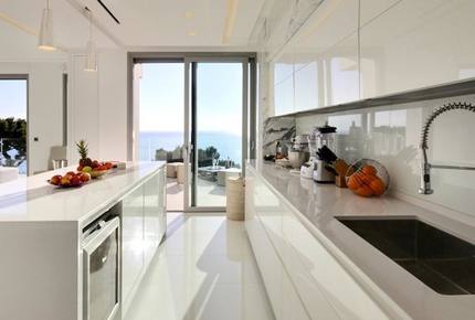 Villa M