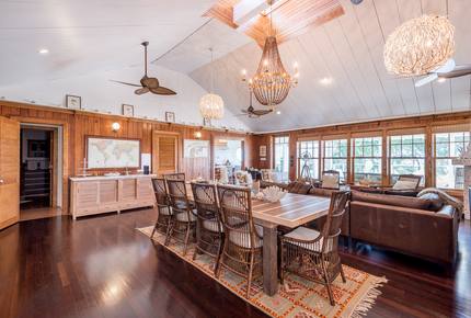 Historic Charleston Oceanfront Cottage Compound - Isle of Palms, South Carolina