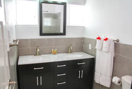 Antigua Village Luxury Condo - Dickenson Bay, Antigua And Barbuda